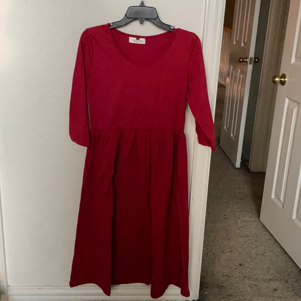 Women’s knee length dress!